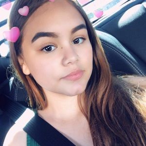 Meet your Posher, Itzel